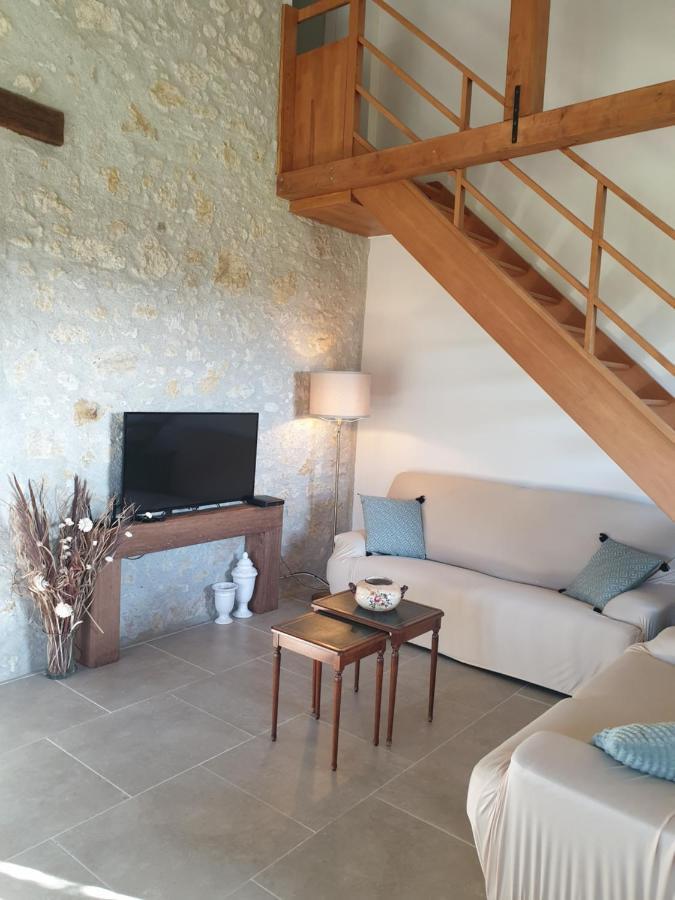 Gite La Halippe Caussens Extérieur photo